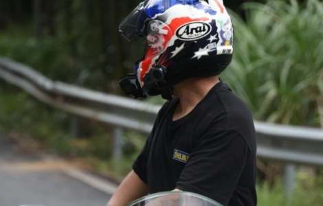 Когда инженерное мастерство встречается с одержимостью: как OHMIEX D9 переосмысливает устройство связи для райдеров.