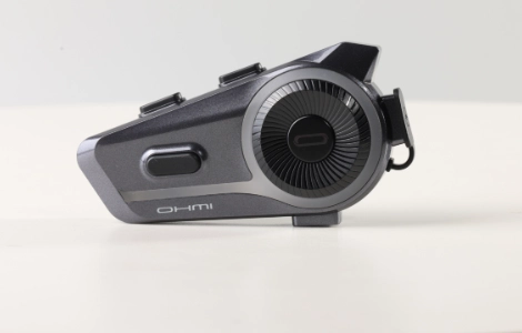 Плохо слышат водители на высоких скоростях? Как европейские дилеры-партнеры превратили проблему, с которой сталкиваются водители, в увеличение продаж на 18%.